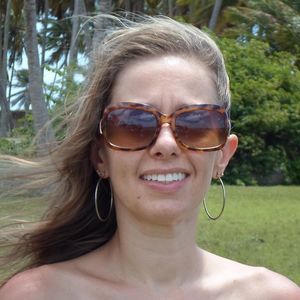 Meet your Posher, Monica